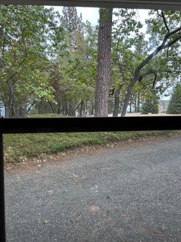 17151 Mountain View Drive, Applegate, CA 95703