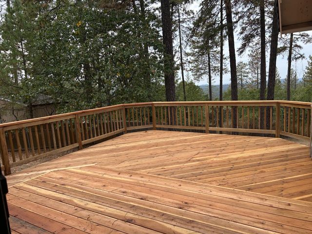 17151 Mountain View Drive, Applegate, CA 95703