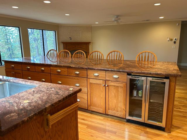 17151 Mountain View Drive, Applegate, CA 95703