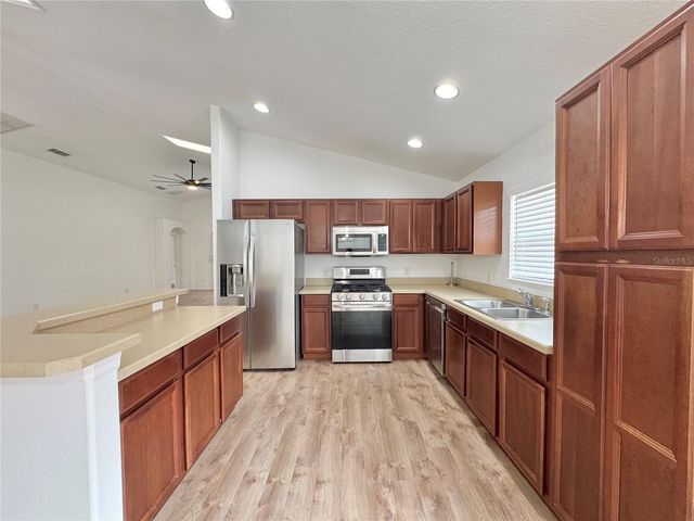 502 VIOLA DRIVE, Davenport, FL 33837