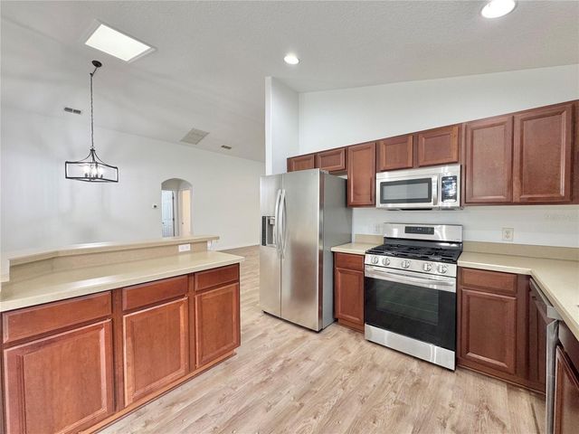 502 VIOLA DRIVE, Davenport, FL 33837
