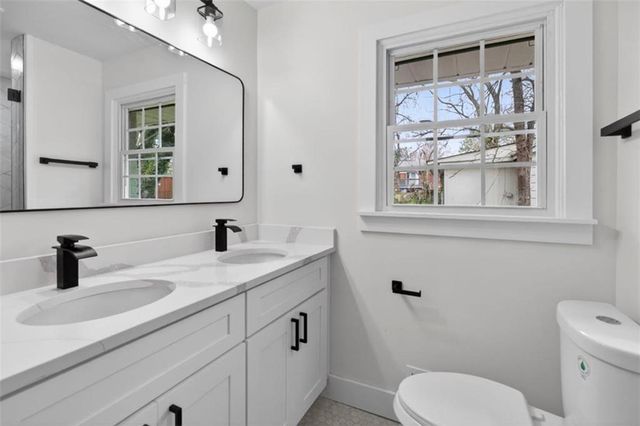 926 Green Valley Road, Mableton, GA 30126