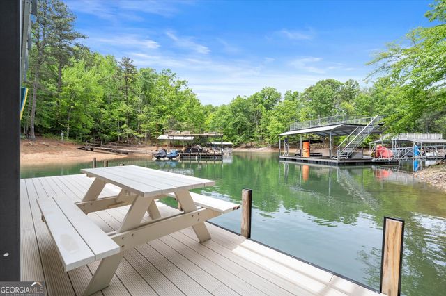 9040 Ruby Lane, Gainesville, GA 30506