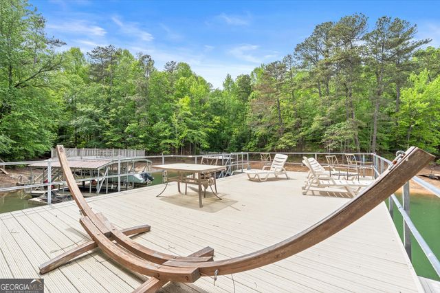 9040 Ruby Lane, Gainesville, GA 30506