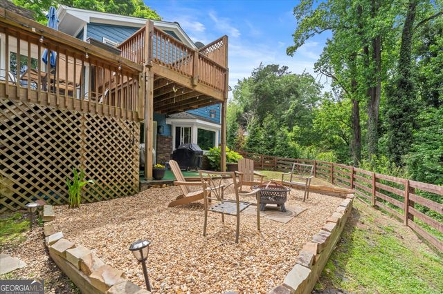 9040 Ruby Lane, Gainesville, GA 30506