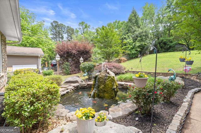 9040 Ruby Lane, Gainesville, GA 30506