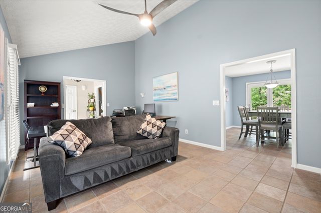 9040 Ruby Lane, Gainesville, GA 30506