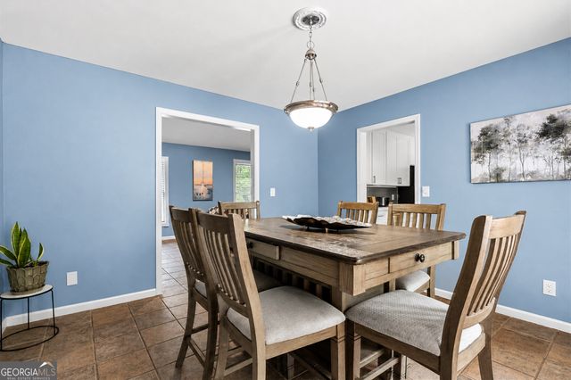 9040 Ruby Lane, Gainesville, GA 30506