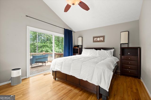 9040 Ruby Lane, Gainesville, GA 30506