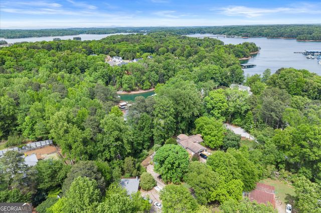 9040 Ruby Lane, Gainesville, GA 30506