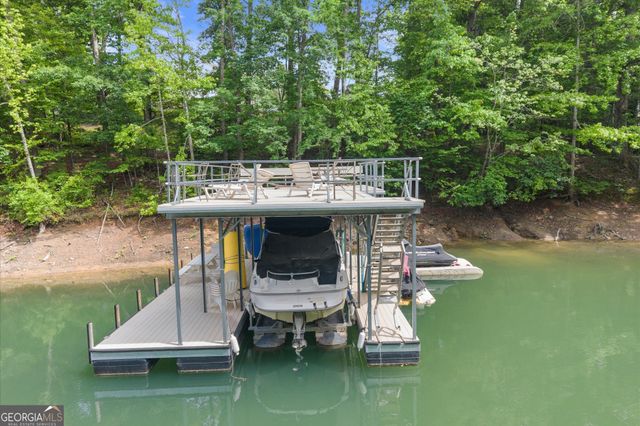 9040 Ruby Lane, Gainesville, GA 30506