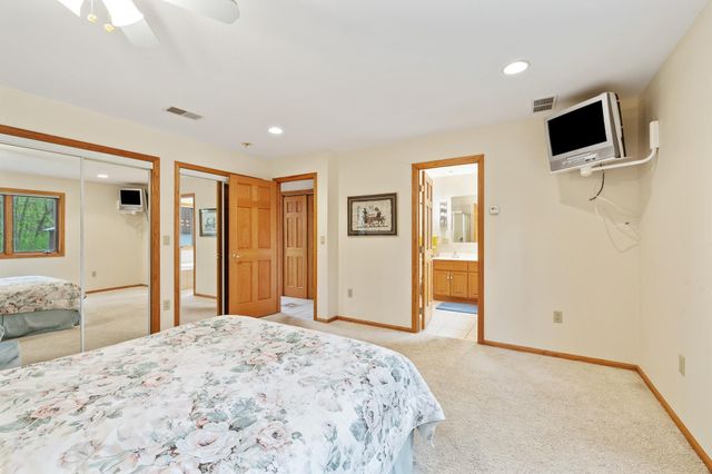 930 Highway 65 S, Mora, MN 55051