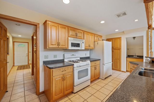 930 Highway 65 S, Mora, MN 55051