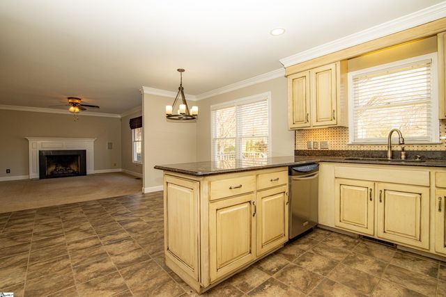 102 Battery Boulevard, Greenville, SC 29615