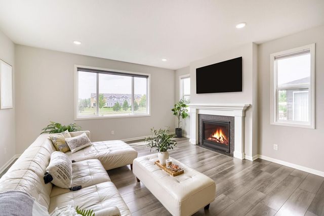 8251 Deerwood Lane N, Maple Grove, MN 55369