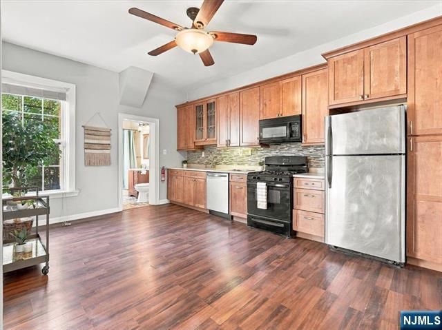35 Waverly Street 3, Jersey City, NJ 07306