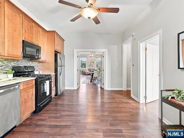 35 Waverly Street 3, Jersey City, NJ 07306