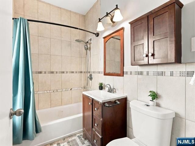 35 Waverly Street 3, Jersey City, NJ 07306