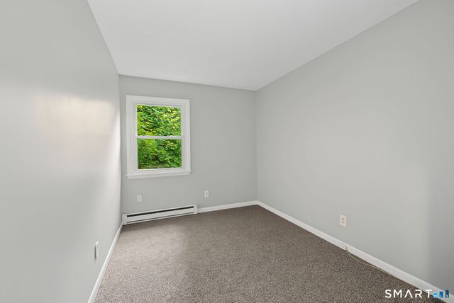 6 Irving Place 3C, Danbury, CT 06810