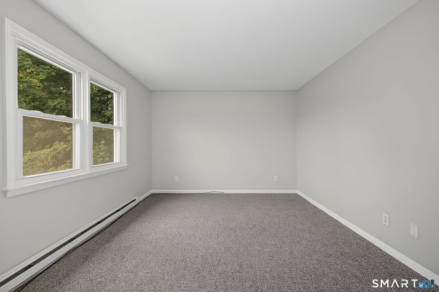 6 Irving Place 3C, Danbury, CT 06810