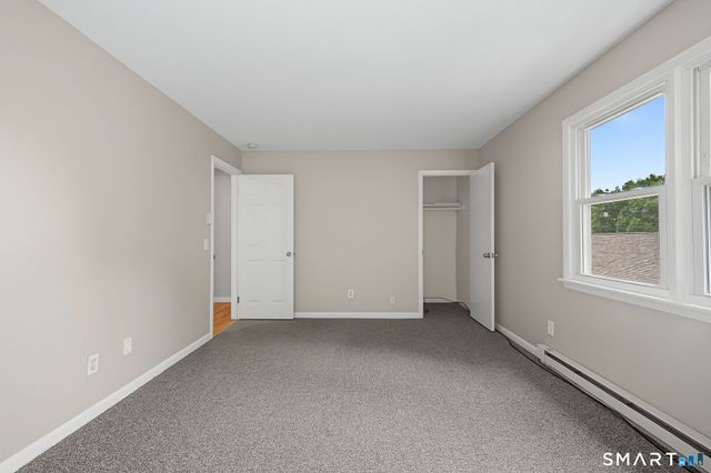 6 Irving Place 3C, Danbury, CT 06810