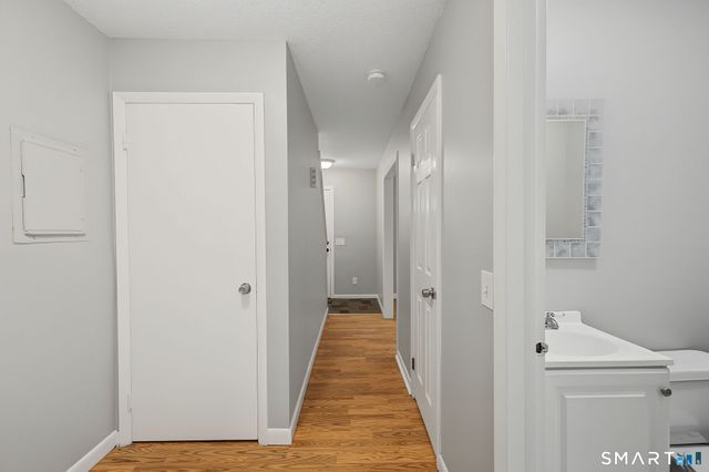 6 Irving Place 3C, Danbury, CT 06810