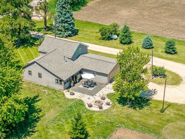 8899 Mcdougall Road, Rockford, IL 61101