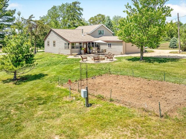 8899 Mcdougall Road, Rockford, IL 61101