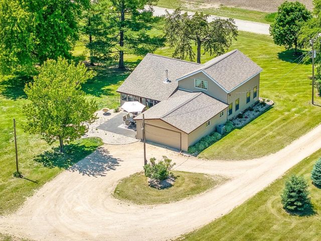 8899 Mcdougall Road, Rockford, IL 61101