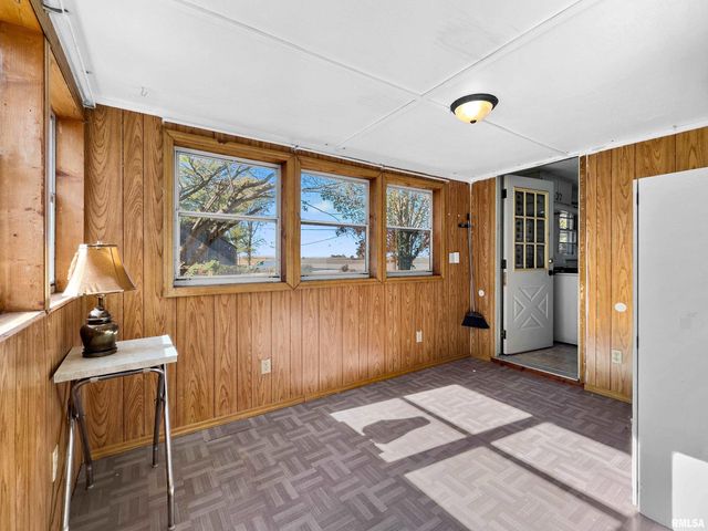 12952 CARTER Road, Pekin, IL 61554