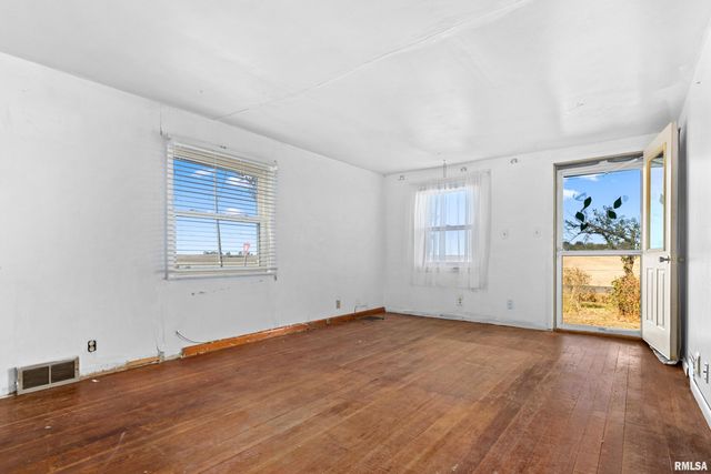 12952 CARTER Road, Pekin, IL 61554