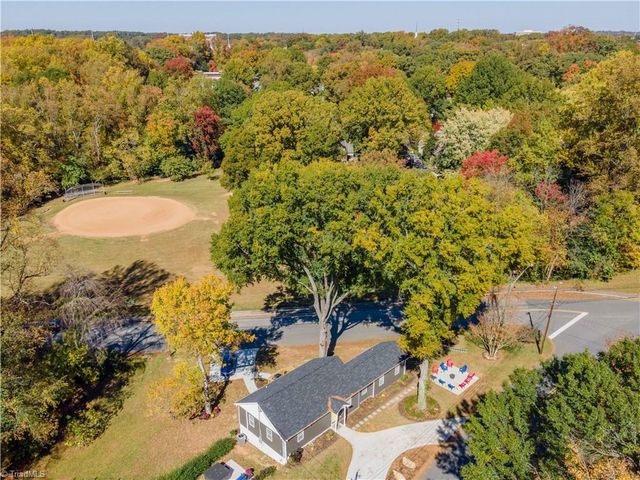 700 Magnolia Street, Winston-salem, NC 27103