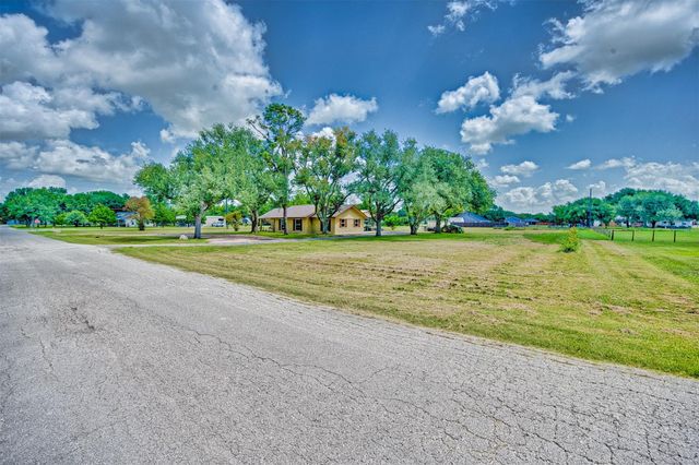 14431 Joyce Street, Needville, TX 77461