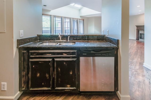 2110 Portland Ave Apt 303, Nashville, TN 37212