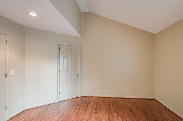 2110 Portland Ave Apt 303, Nashville, TN 37212