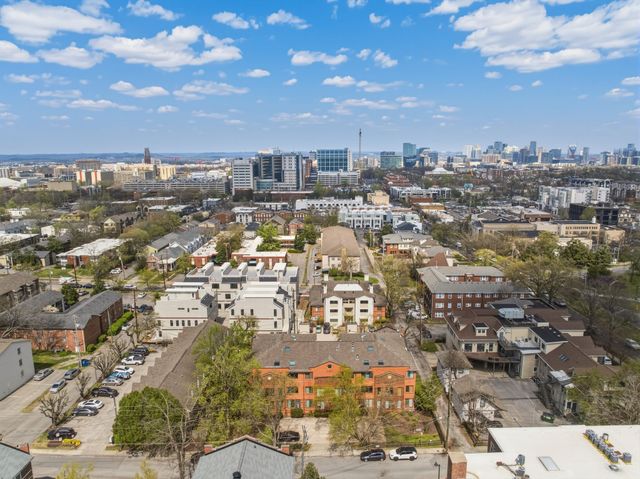 2110 Portland Ave Apt 303, Nashville, TN 37212