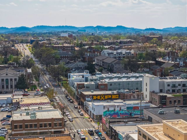 2110 Portland Ave Apt 303, Nashville, TN 37212