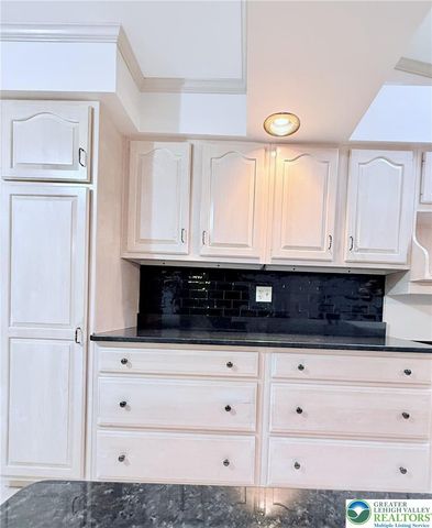 909 Flexer Avenue, Salisbury Twp, PA 18103
