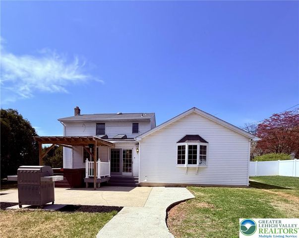 909 Flexer Avenue, Salisbury Twp, PA 18103