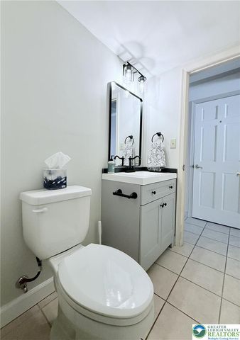 909 Flexer Avenue, Salisbury Twp, PA 18103