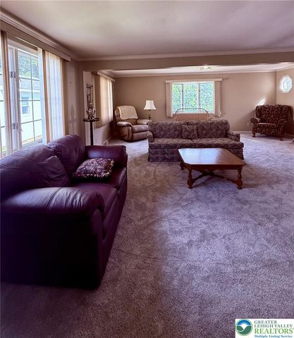 909 Flexer Avenue, Salisbury Twp, PA 18103
