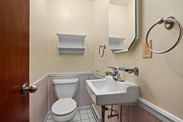 1316 N 23rd STREET, Manitowoc, WI 54220