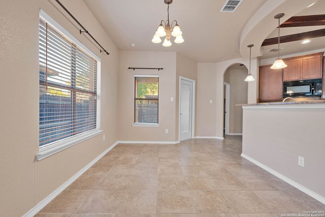 10526 Corvey Ln, Helotes, TX 78023