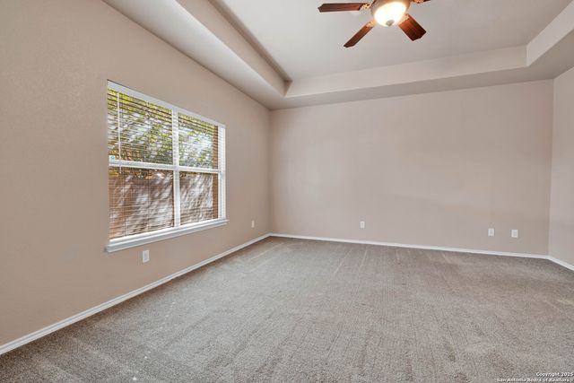 10526 Corvey Ln, Helotes, TX 78023