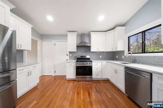 970 Soldier Hill Road, Emerson, NJ 07630