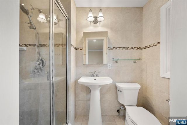 970 Soldier Hill Road, Emerson, NJ 07630
