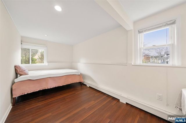 970 Soldier Hill Road, Emerson, NJ 07630