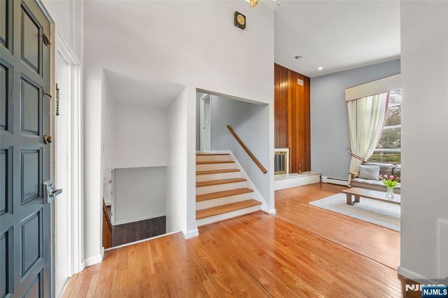970 Soldier Hill Road, Emerson, NJ 07630