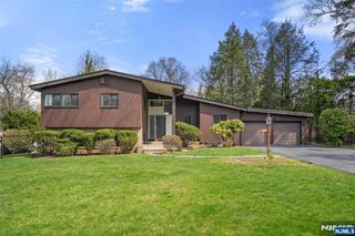 970 Soldier Hill Road, Emerson, NJ 07630