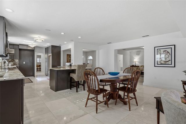 3927 VERSAILLES DRIVE, Tampa, FL 33634